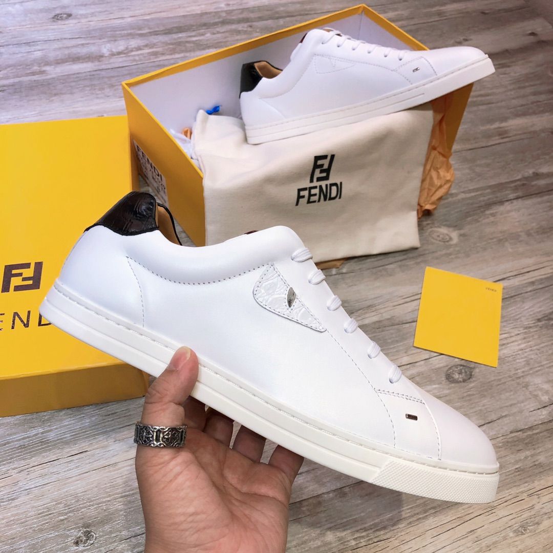Luxurious Designer Fendi AA Casual Shoes Fashion Luxury Mens Sports And ...
