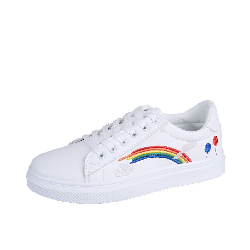 white sole boat shoes