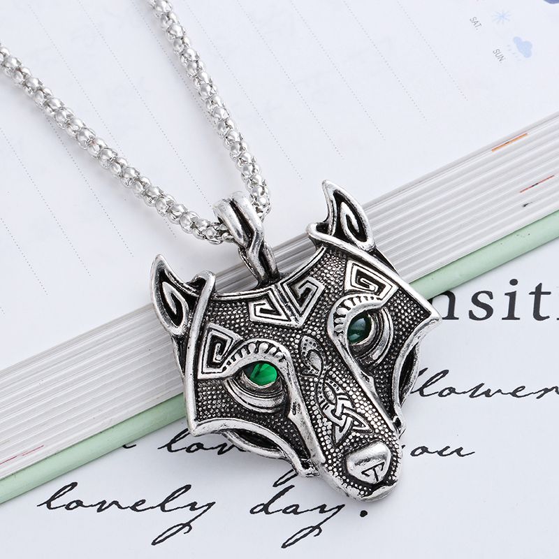 NEW" Vintage Norse Wolf Head Vikings Pendant Necklace Green Crystal Eyes UK#1