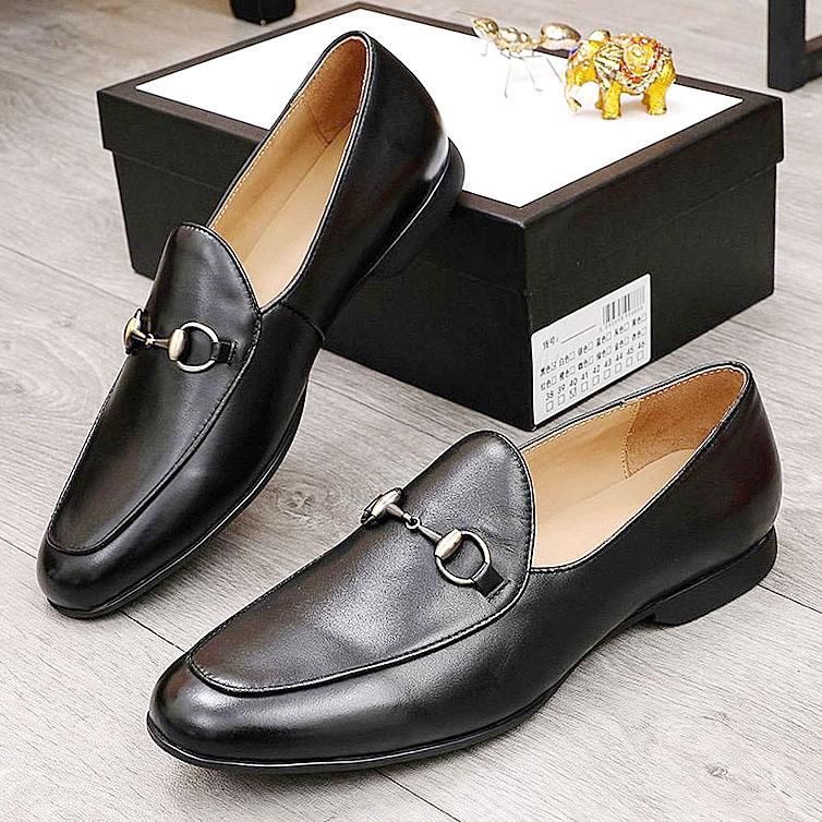 casual shoes for office use