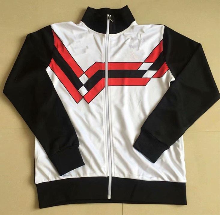 man utd retro tracksuit top