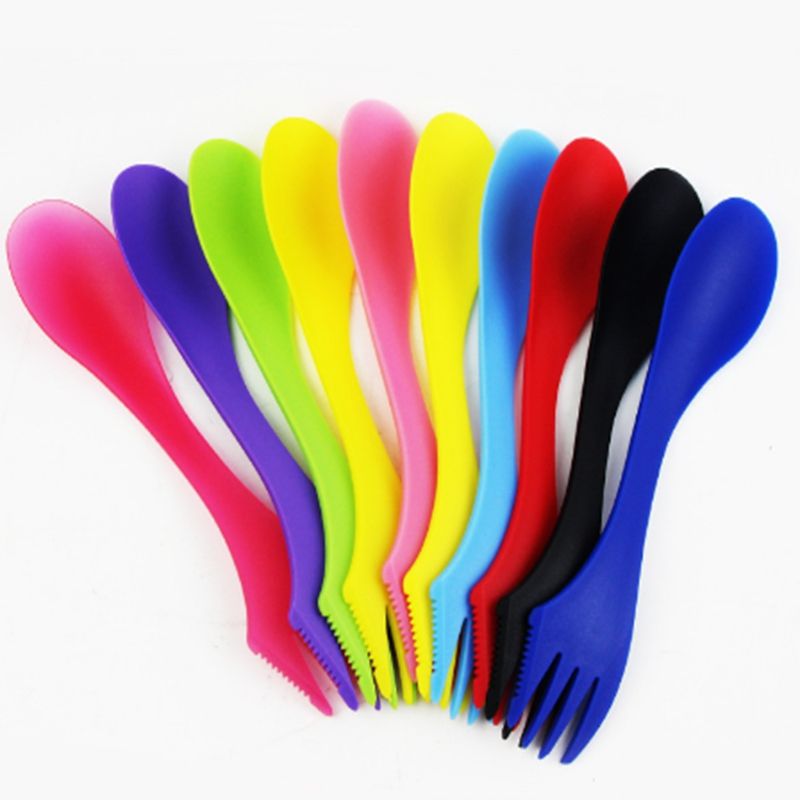 Nouveau Couteau En Plastique Et Fourchette En Plastique Polychromatic Trois  En Une Cuillère Couteau En Plastique Et Une Fourchette Cuillère En  Plastique Vaisselle Du 0,55 €