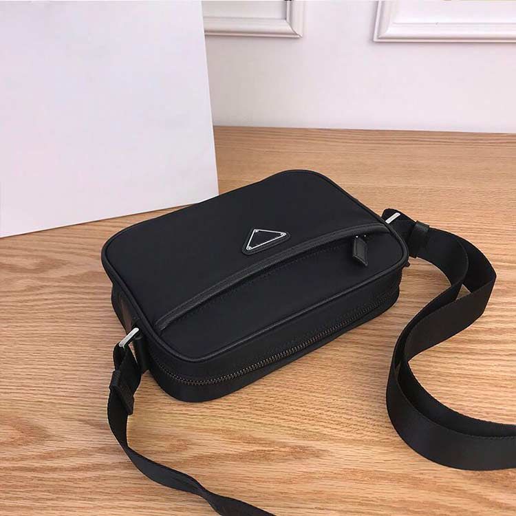 men's over body bolsa