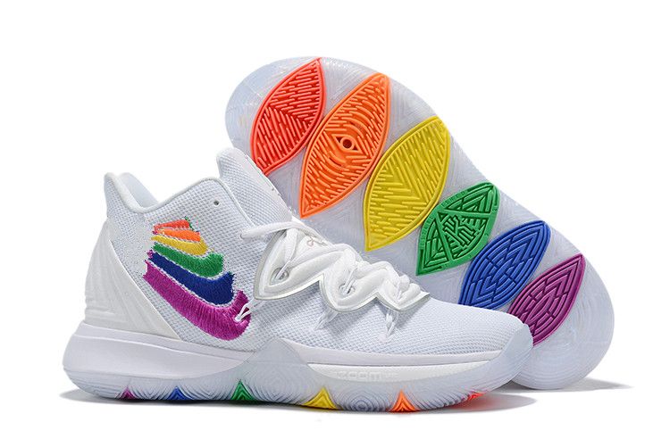 Compra 2020 Zapatos Calientes Kyrie Esponja Taco Deportes Baloncesto 5  Chaussures Para Hombre De Calidad Superior De Los Hombres Del Arco Iris  Blancos Negros Deportes Zapatillas De Deporte Tamaño De Los Estados