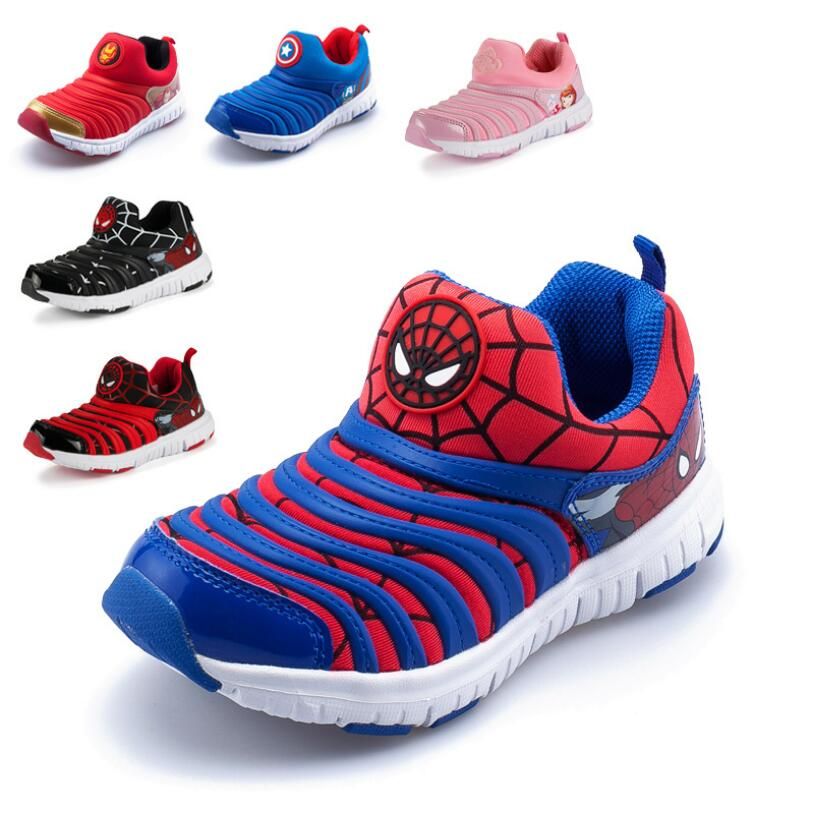 kids sports shoes