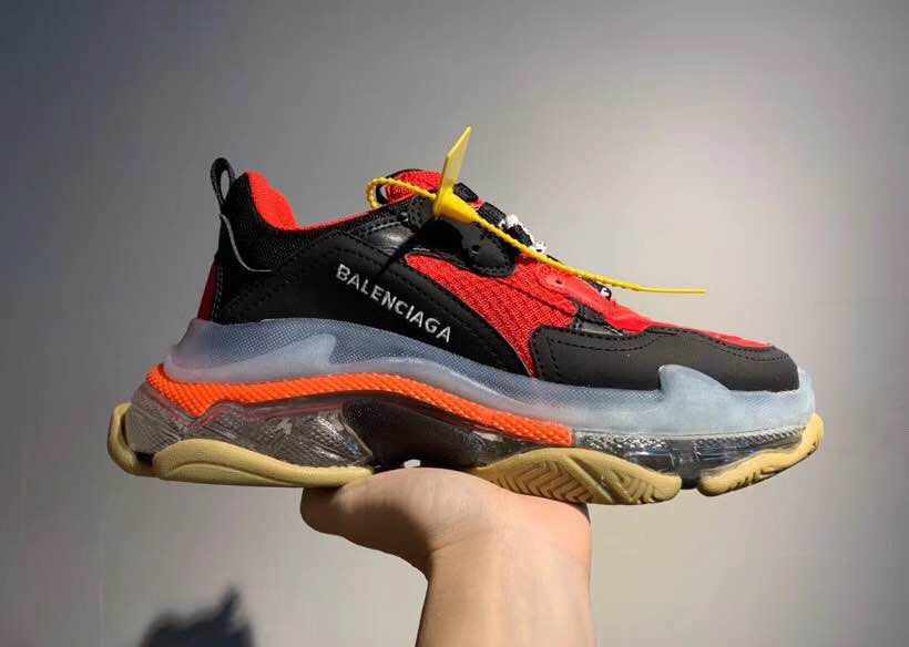 cushioned casual shoes