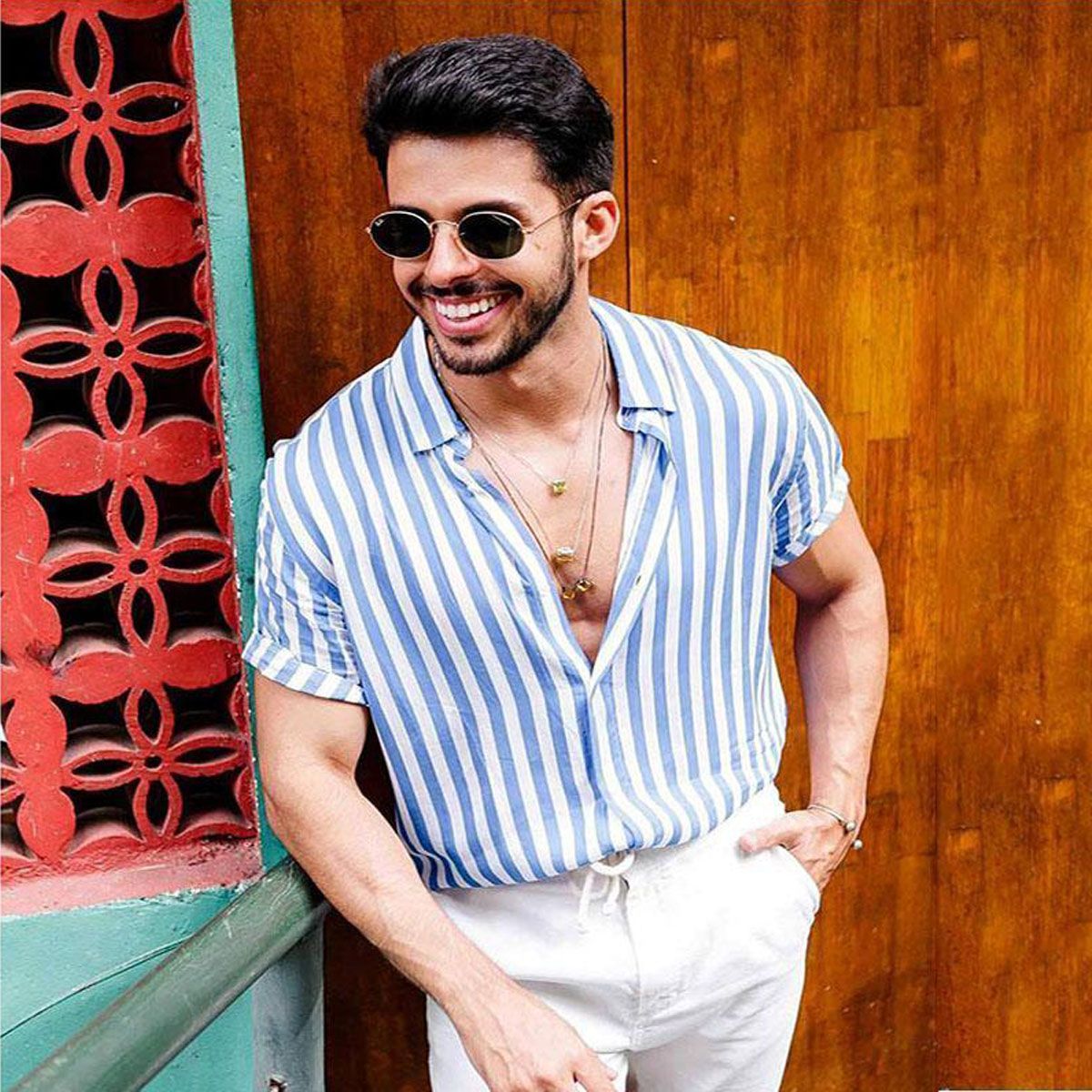 blue striped shirt outfit mens