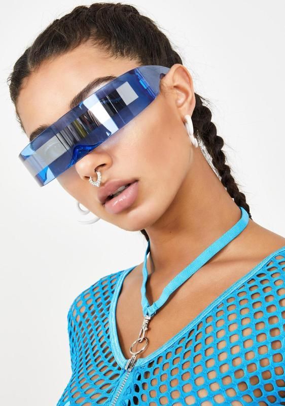 oversized shield visor sunglasses