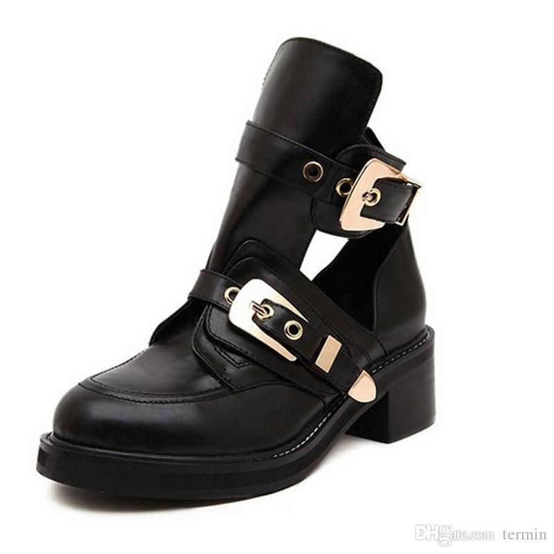 chaussure puma avec gros lacet