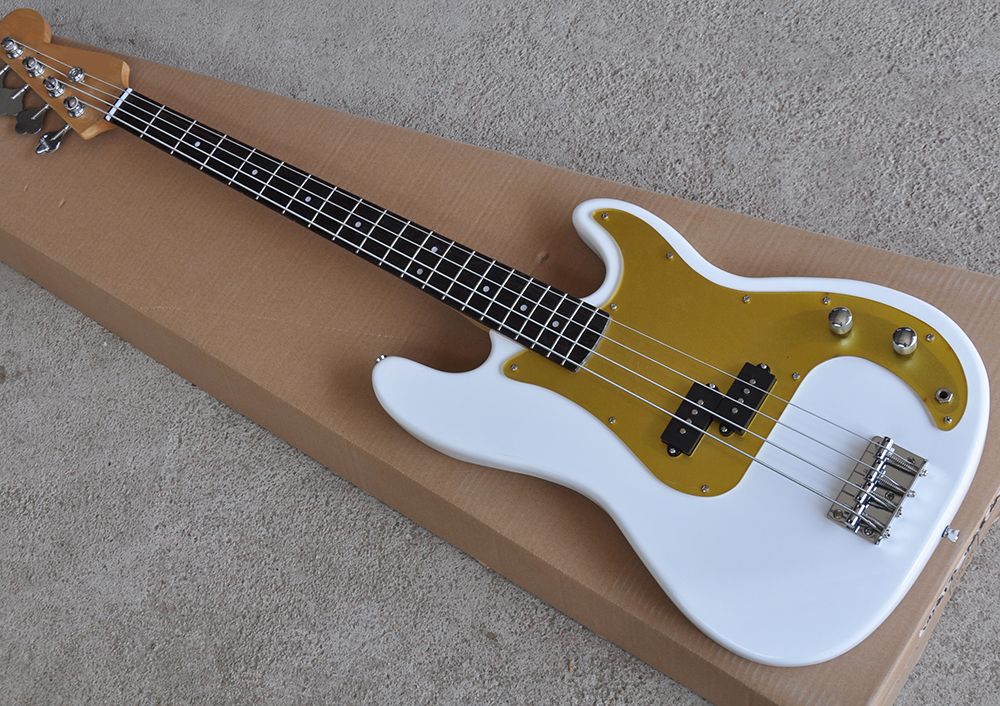P bass gold pickguard Clearance