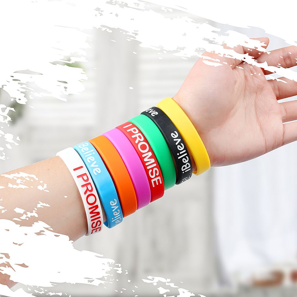 Amosfun color negro Pulseras de silicona para hombre adolescentes mujer