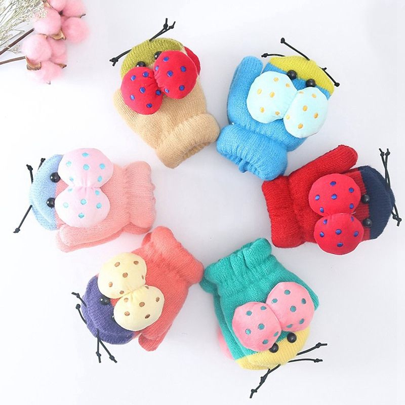 baby winter mittens that stay on