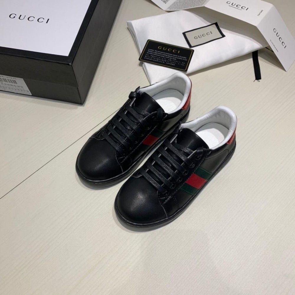 black gucci school shoes