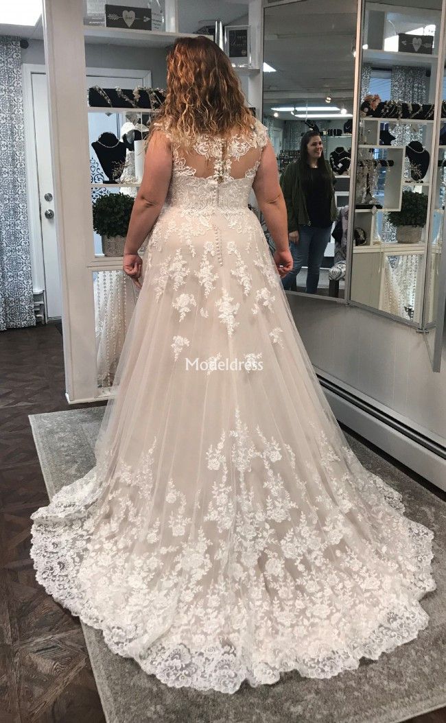 stylish dresses for wedding party