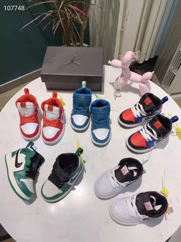 sapato de criança grande