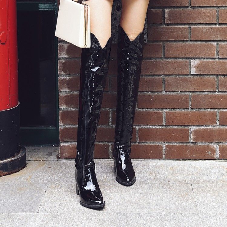 knee high boots size 9