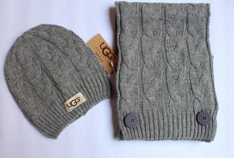 girls grey hat and scarf