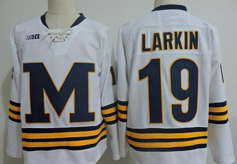 Michigan Wolverines Colleage Ice Hockey Jerseys Dylan Larkin Quinn