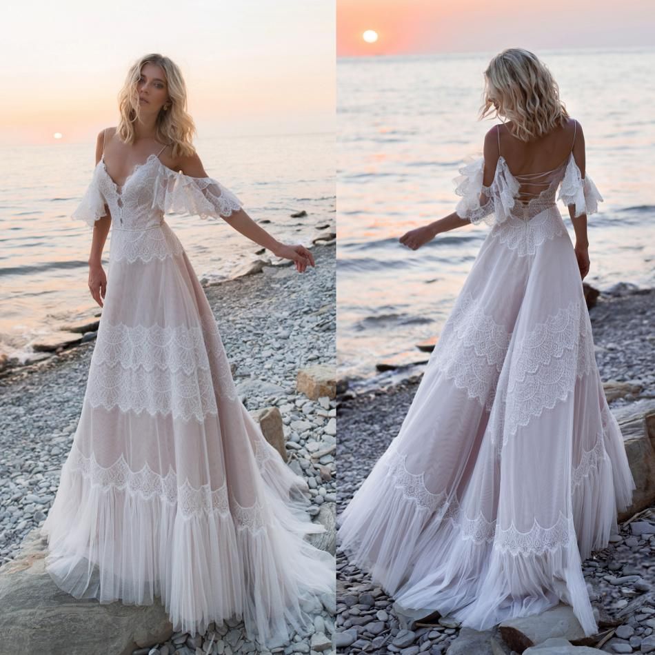 Compre Vestidos De Novia Baratos De Boho Beach 2020 Sexy Con Mangas De  Cuello En V Falda Plisada Sin Respaldo Elegante Vaina Vestidos De Novia  Bohemios BA6464 A 75,66 € Del Bestoffers 