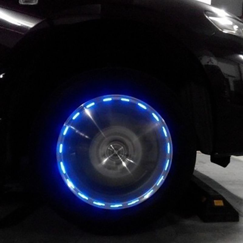 Wheel light. Подсветка колес автомобиля. Светодиоды на колеса автомобиля. Машины с подсветкой колес. Неоновая подсветка колеса.