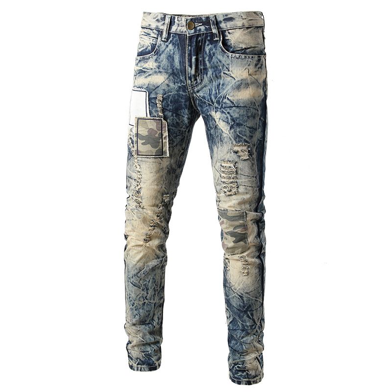 new model jeans damage