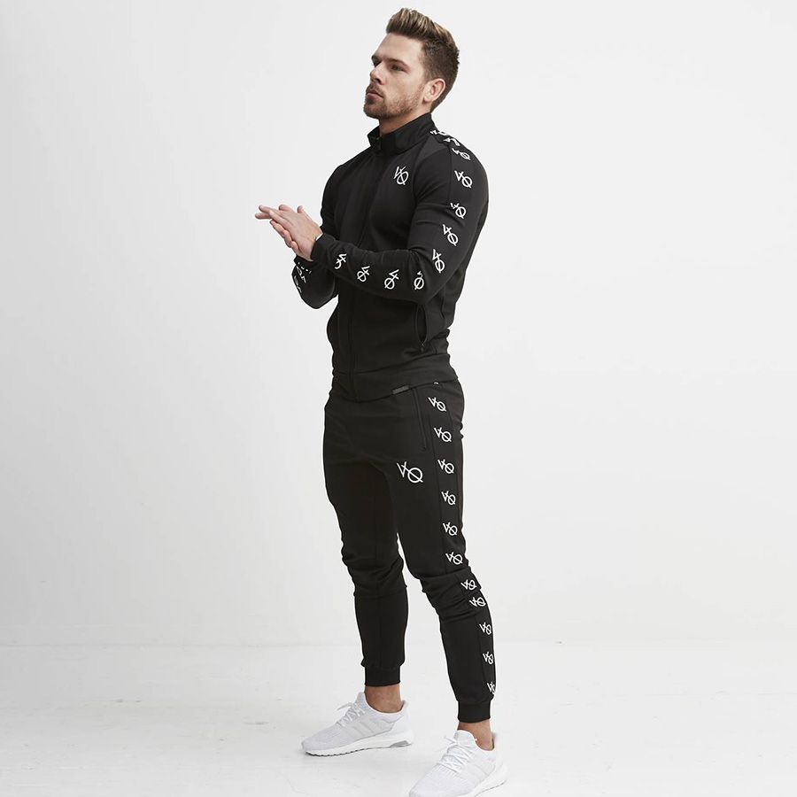 vq tracksuit