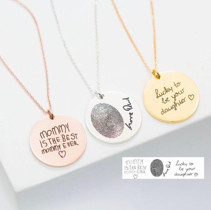 personalized footprint necklace