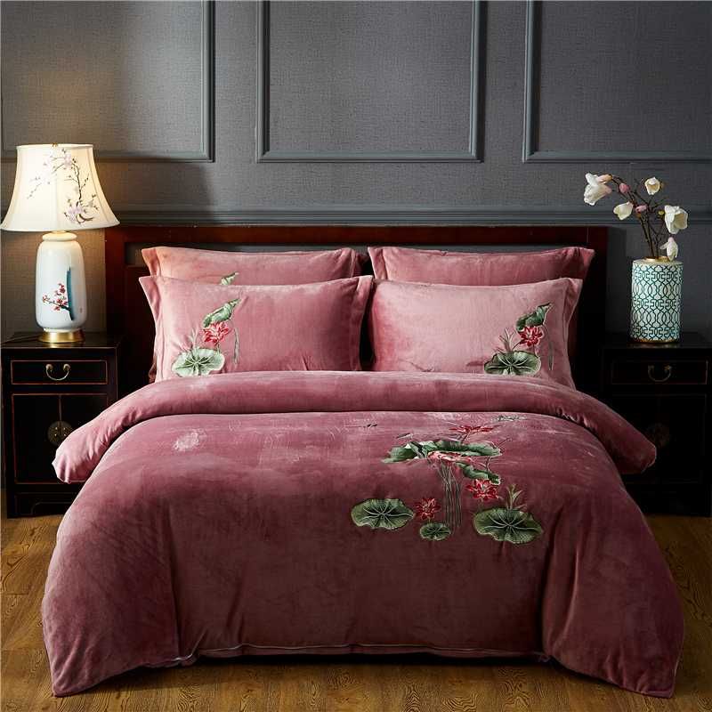 Chinese Style Warm Cosy Velvet Flannel Fleece Bedding Set Lotus Flower