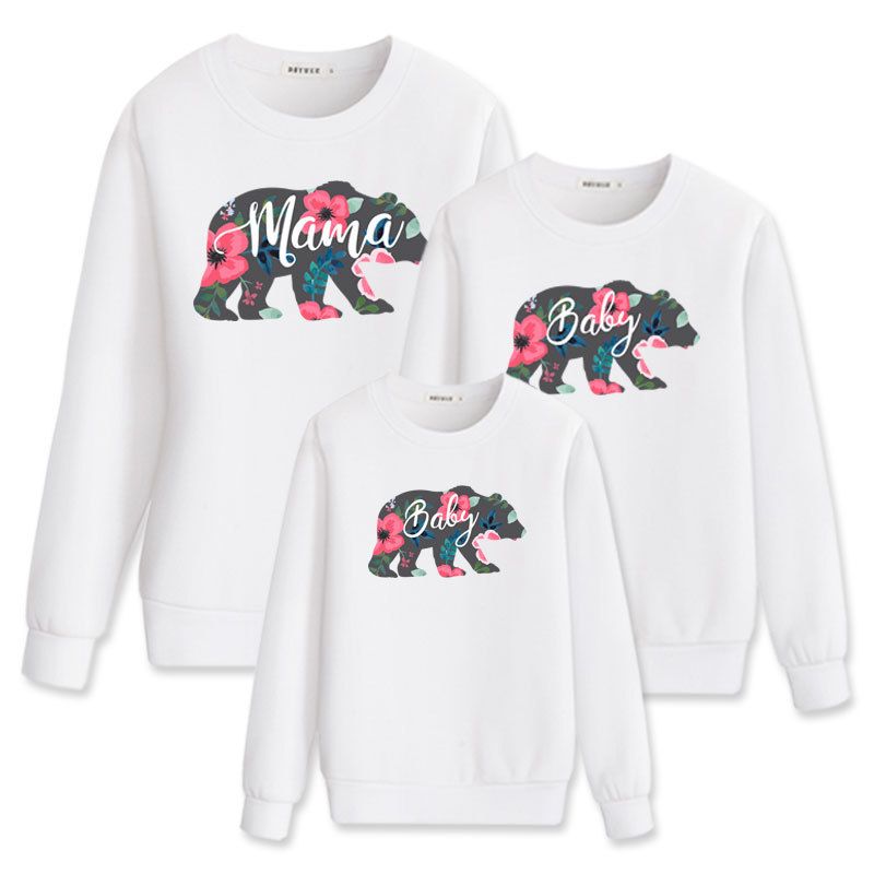 Compre Combinando Roupas Mama Bebê Urso Impresso Roupas T Shirt Mamãe E Me Outono Moletom Roupas Femininas 2018 Sister Roupas Outono J190514 De Tubi10, $85,05 | Pt.Dhgate.Com