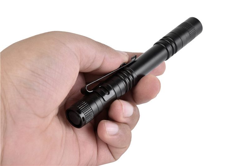 clip on flashlight