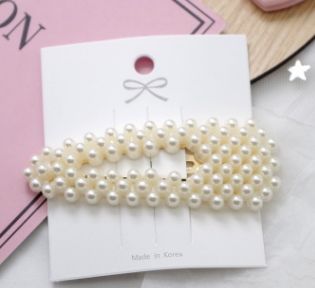 #2 pearls barrette