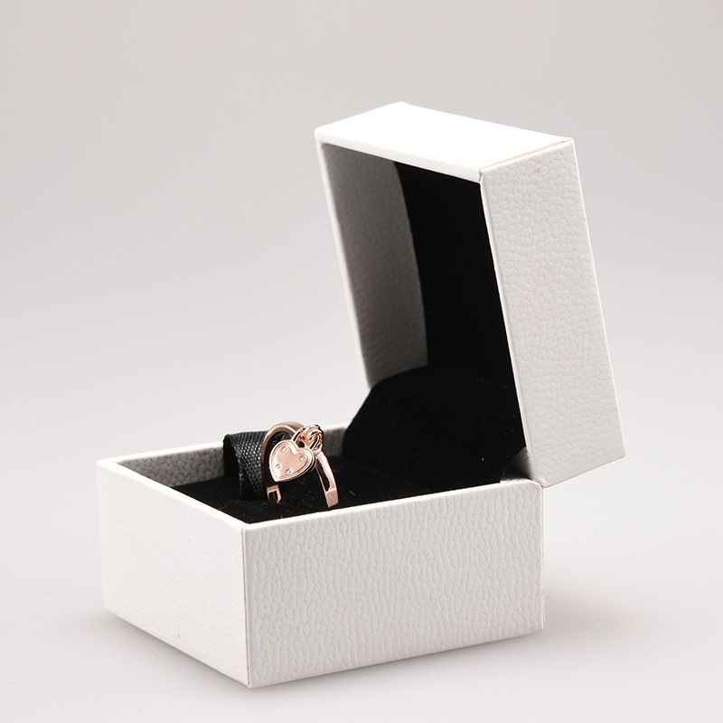 Ring + box