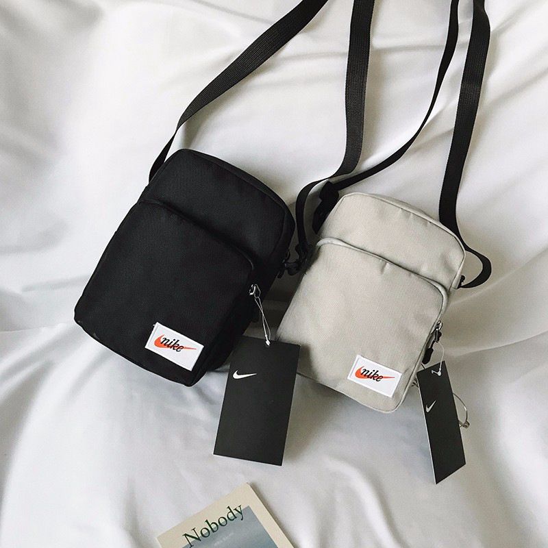 bolsos nike hombre beige