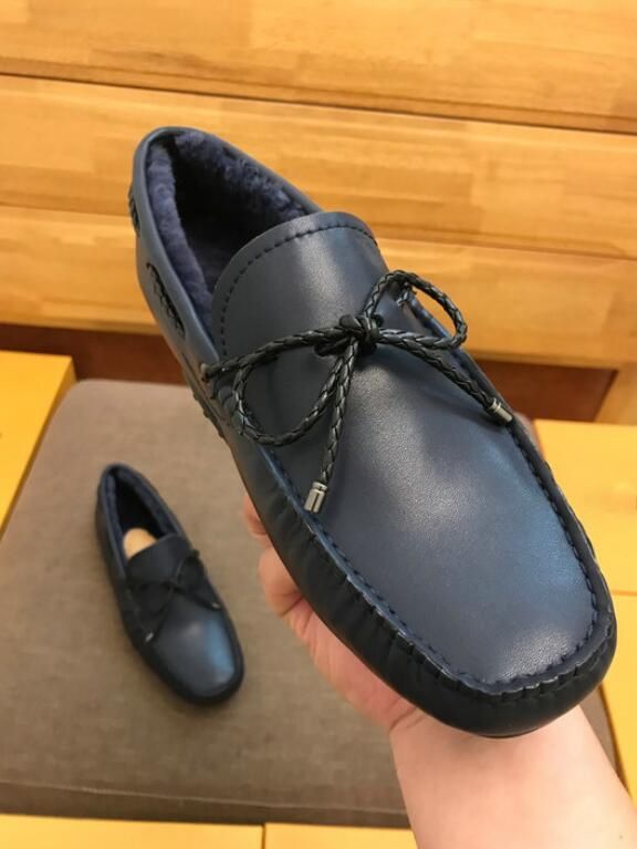 tennis shoes with fur inside