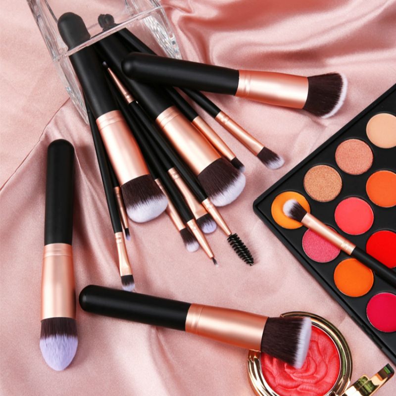 Mango De Madera profesional Oro Rosa 14 unids / set Maquillaje de Ojos Pincel de Maquillaje Pinceles Mango De Madera profesional Oro Rosa 14 unids / set Maquillaje de Ojos Pincel de Maquillaje Pinceles
