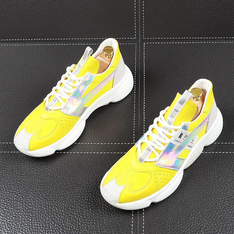 trending tennis shoes