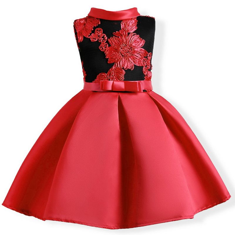 pleated skirt outfit wedding
