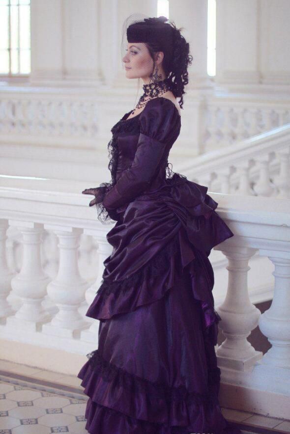 Victorian púrpura gótica de la boda vestidos retro Casa Real Duquesa de bola vestidos de boda Victorian púrpura gótica de la boda vestidos retro Casa Real Duquesa de bola vestidos de boda
