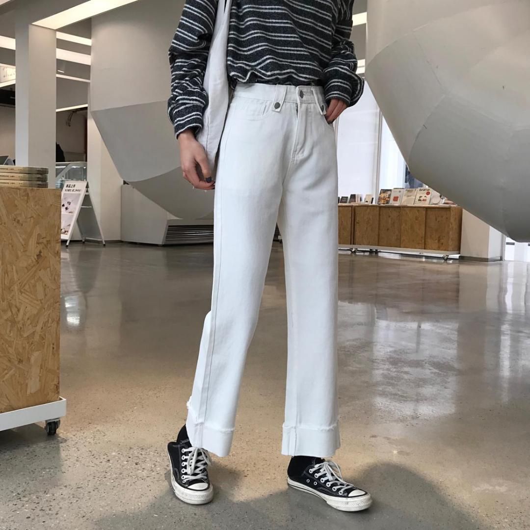 white ankle length jeans