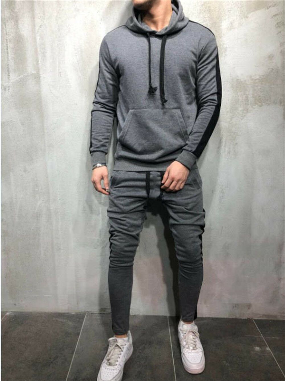 grey tracksuit bottoms outfit
