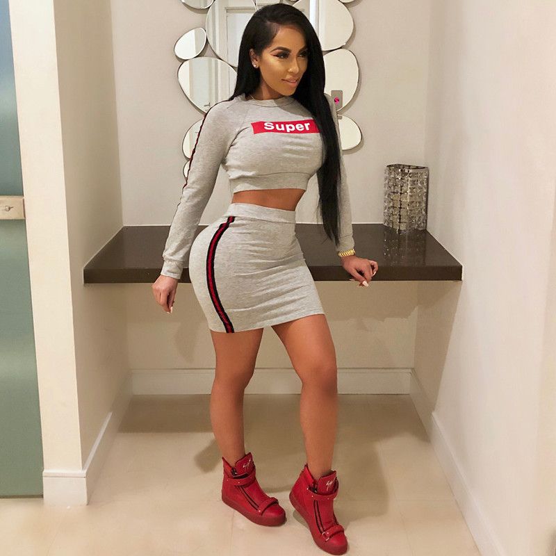 crop top shirt with skirt