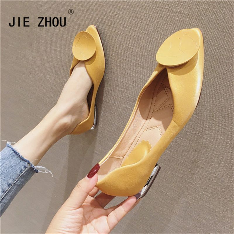 comfortable pointed toe flats