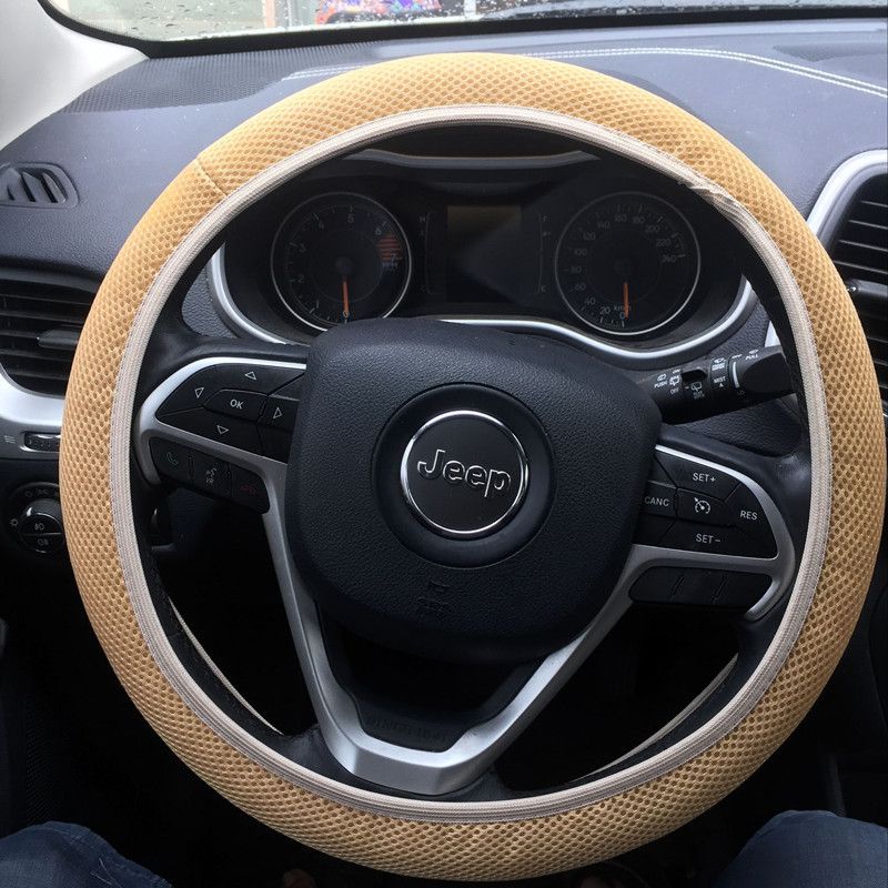 universal steering wheel cover1