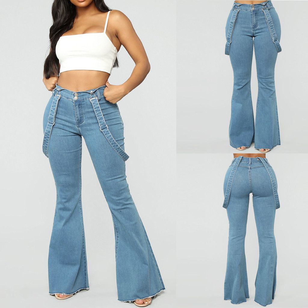 calça jeans cintura alta e boca de sino