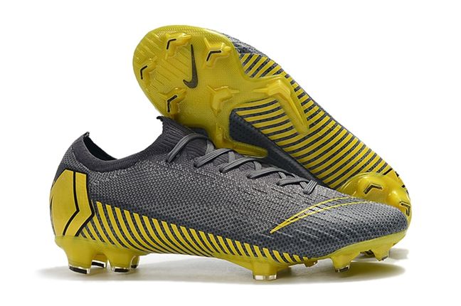 scarpe da calcio ronaldo 2019