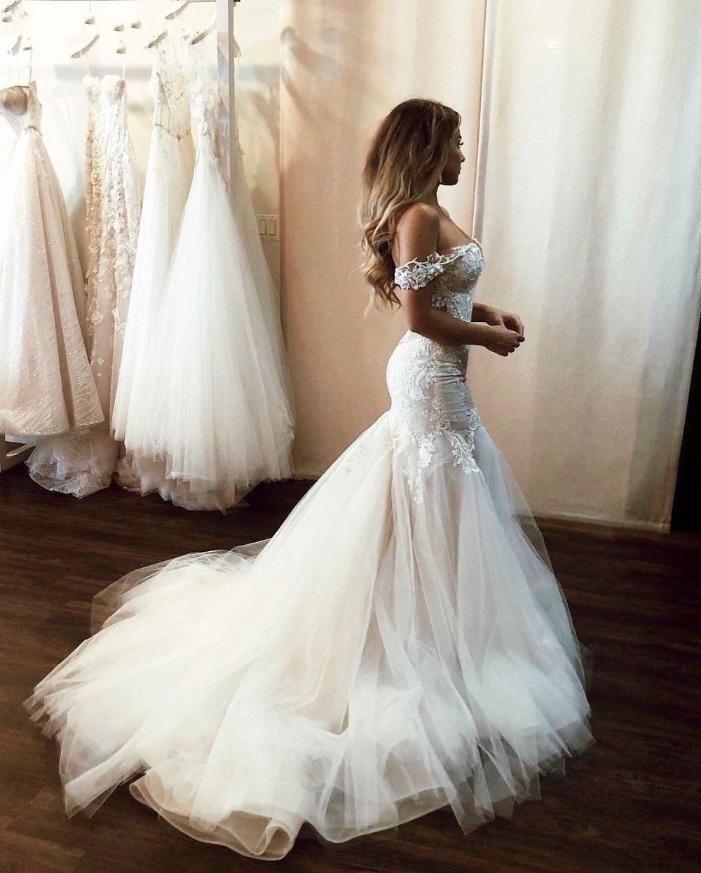 Compra 2021 Vintage Nuevo Nuevo Encaje De Encaje Vestidos De Novia Sirena  Fuera Del Hombro Ilusión Applique Tulle Court Tren Tallas Grandes Tamaño  Vestidos Nupciales Barato | Entrega Rápida Y Calidad | Es.Dhgate