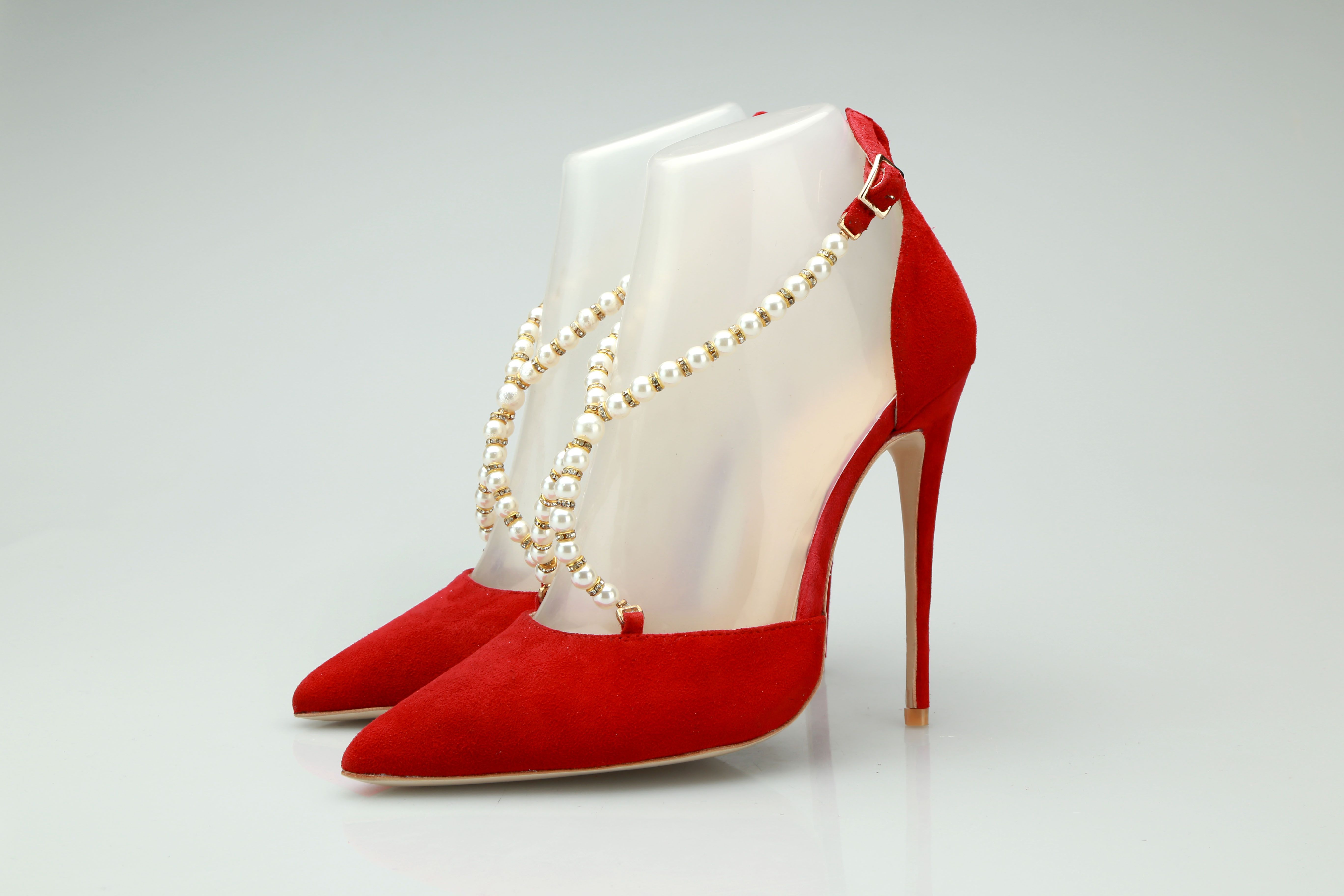 Acheter Nouveau Luxe Perles Rouge Perle Femmes À Talons Hauts Cristal Chaussures De Mariage De Mariée Livraison Gratuite Livraison Gratuite Pointu Chaussures De Soirée Pompes De 129,46 € Du Brand_only | Fr.DHgate.Com