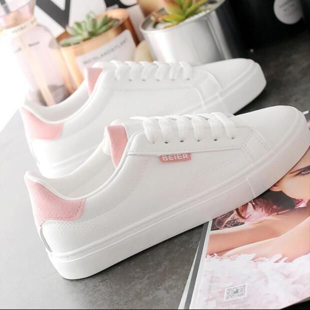 women's casual canvas lace up shoe