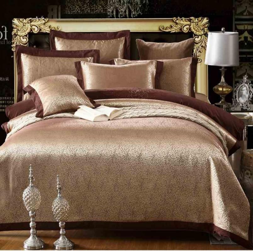 Europe Embroidered Home Textile Bedding Set Satin Bed Set Wedding