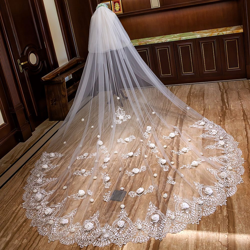 Compra Romántica De Dos Capas De Velo De Novia De Encaje Flores 4 Metros De  Largo Velos Nupciales Con Peine Accesorios De Boda Barato | Entrega Rápida  Y Calidad | Es.Dhgate